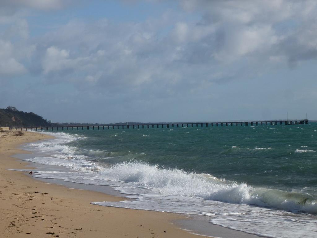 Dromana Beach Getaway Номер фото